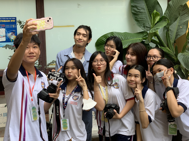 Teen THPT Trưng Vương và Quang Đăng chào năm học mới cùng chuyên trang Mực Tím - Ảnh 14.