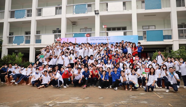 Chào năm học mới thật &quot;joyful&quot; cùng các Nan-er - Ảnh 9.