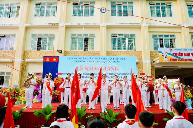 Trường THCS Lương Định Của, Hồng Bàng, Hà Huy Tập... với những câu lạc bộ cực “chất” - Ảnh 2.