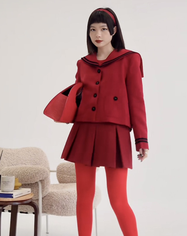Stylist mách bạn 3 cách kết hợp màu đỏ trong outfit diện Tết- Ảnh 1.