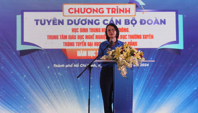 Tuyên dương 109 cán bộ Đoàn trúng tuyển đại học, cao đẳng- Ảnh 1.