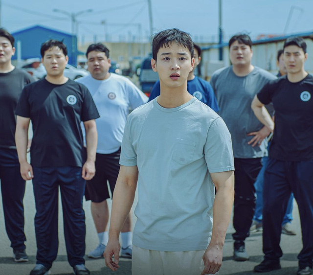Phim mới của Jang Dong Yoon: Nội dung hấp dẫn nhưng vẫn kém tiếng- Ảnh 2.