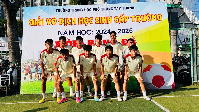 Teen Trường THPT Tây Thạnh hào hứng với cuộc thi thể thao cấp trường- Ảnh 1.