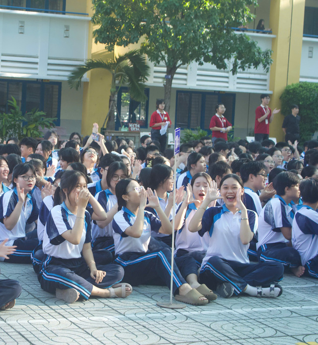 Cùng teen Trường THPT Bình Phú tìm kiếm Trạng nguyên- Ảnh 1.