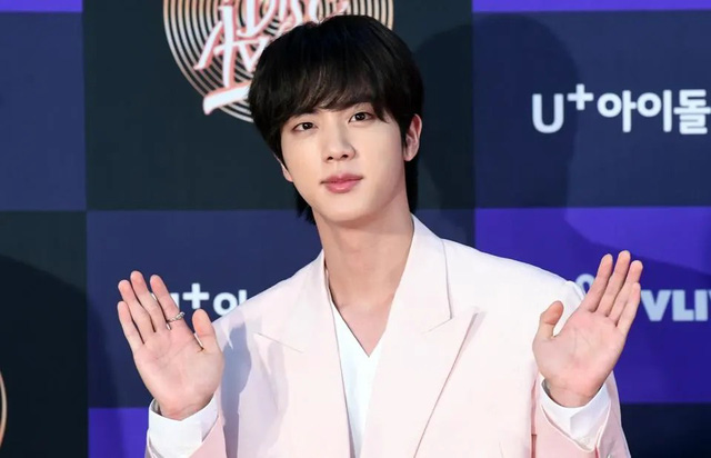 Jin (BTS) trở lại vào tháng 11, mời mọi người tìm kiếm hạnh phúc- Ảnh 2.