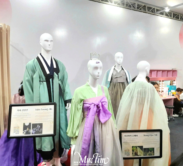 Trải nghiệm hanbok, nhạc Kpop tại ngày hội văn hóa Việt - Hàn- Ảnh 5.