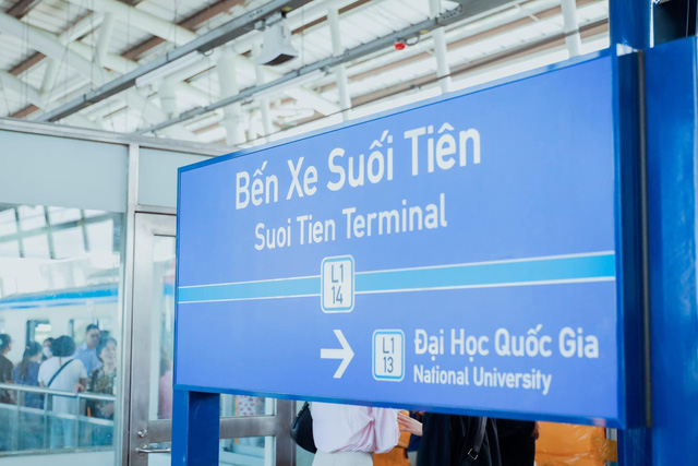 Những trải nghiệm đặc biệt trên tuyến tàu Metro số 1- Ảnh 2.