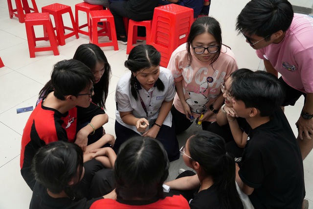 Teen Trường THPT Bùi Thị Xuân học cách thoát khỏi áp lực- Ảnh 2.