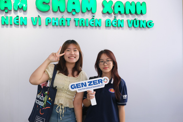 Gen Z nô nức đến Ngày hội Việt Nam Xanh trải nghiệm 