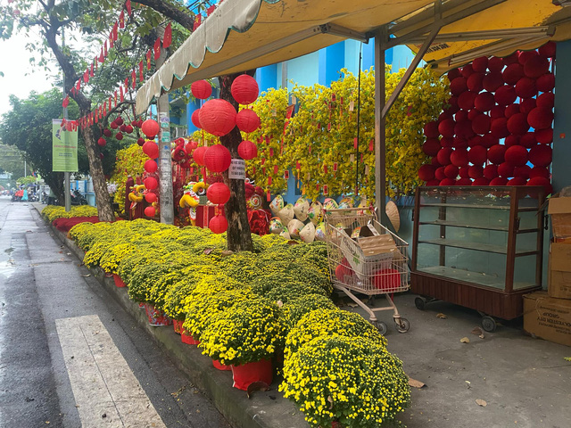 Check-in ngay không gian Tết sớm ở quận 10- Ảnh 1.