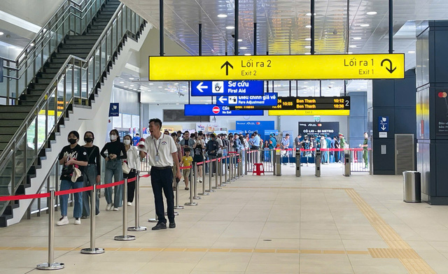 Tại sao bảng chỉ dẫn "for Ben Thanh" tại các ga metro là đúng?- Ảnh 4.