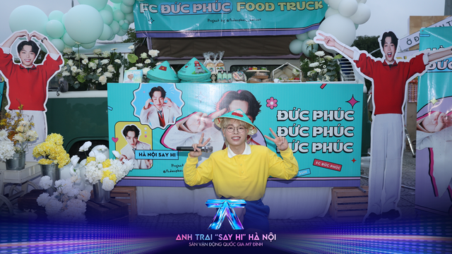 Fan Hà Nội mang food truck tiếp sức Anh trai say hi trước thềm concert tối nay, 7-12- Ảnh 2.