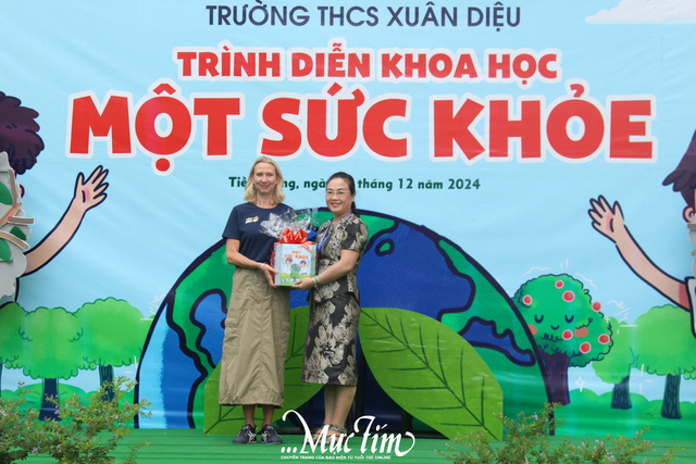 Học trò Trường THCS Xuân Diệu (Tiền Giang) đồng lòng bảo vệ mẹ Trái Đất- Ảnh 15.