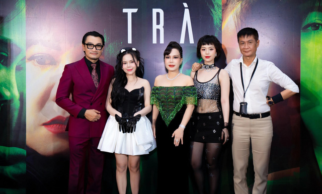Dàn sao Việt chúc mừng đạo diễn Lê Hoàng ra mắt phim Trà- Ảnh 1.