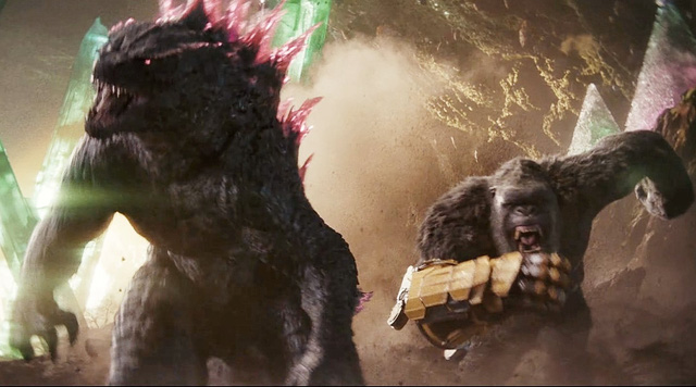 Godzilla x Kong: Đế Chế Mới - Cú bắt tay thế kỉ của Godzilla và Kong thành siêu bom tấn tháng 3- Ảnh 1.