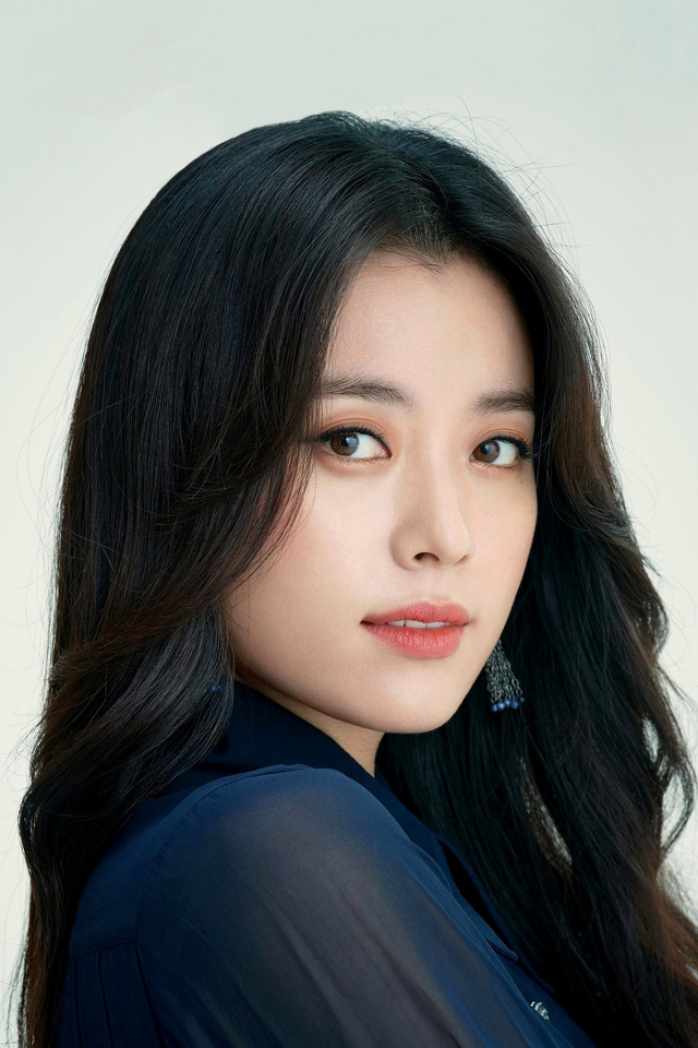 Han Hyo Joo kết đôi nam thần Oguri Sun trong phim mới của Netflix- Ảnh 3.