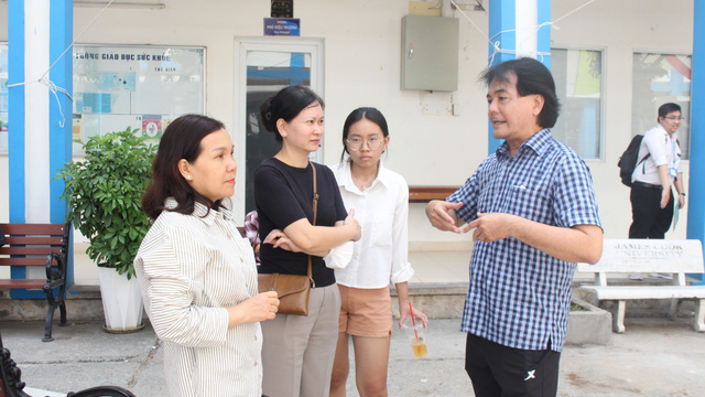 Tư vấn tuyển sinh lớp 10 chất như câu lạc bộ Trường THPT Bùi Thị Xuân- Ảnh 16.