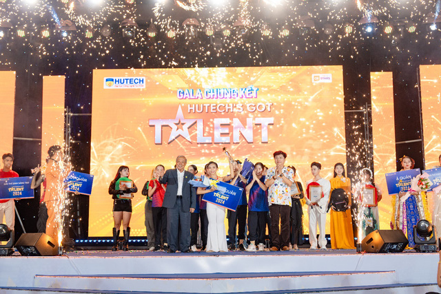 Nữ sinh múa nghệ thuật xuất sắc giành ngôi vị quán quân HUTECH's Got Talent 2024- Ảnh 10.