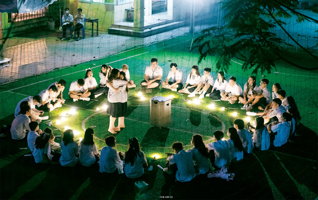 Sân chơi Kỷ yếu 2k6: bộ ảnh thanh xuân của teen THPT Nguyễn Khuyến (Nam Định)- Ảnh 7.