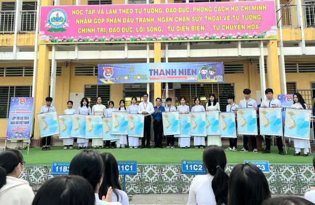 Trường THPT Cao Lãnh 2 (Đồng Tháp) khởi động Tháng Thanh niên- Ảnh 2.