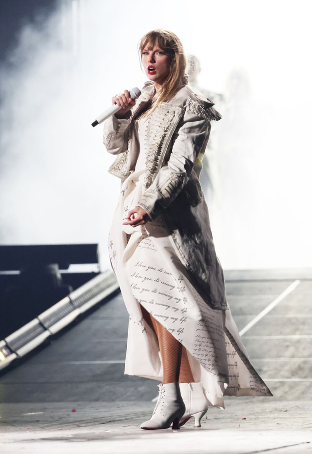 Taylor Swift khởi động The Eras Tour chặng châu Âu- Ảnh 2.