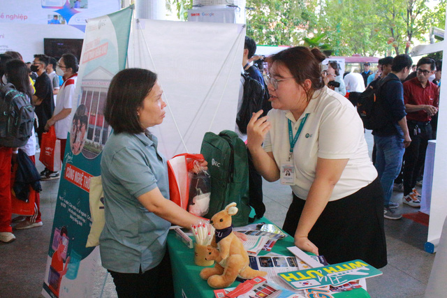 Ngày hội AI Day: Nhiều thông tin, trải nghiệm bổ ích- Ảnh 10.