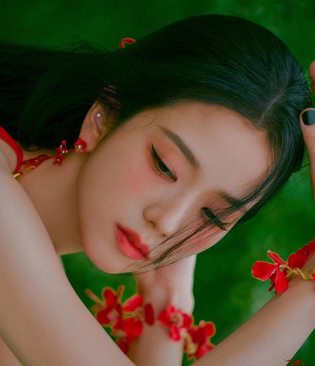 MV Flower của Jisoo (BLACKPINK) cán mốc 500 triệu lượt xem- Ảnh 4.