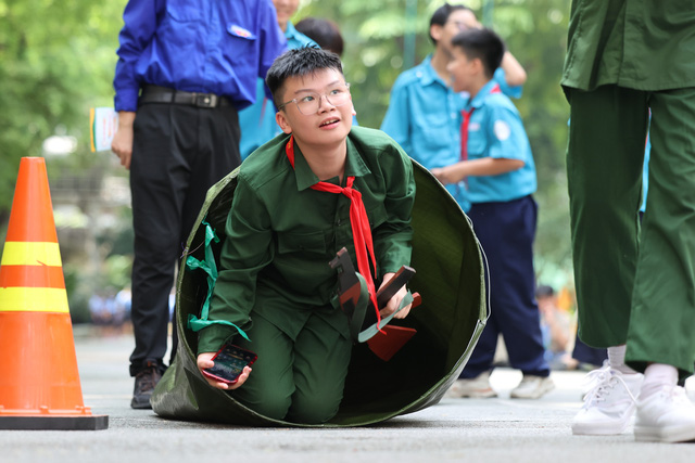 Sôi động sân chơi Tự hào chiến sĩ Điện Biên thành phố Bác Hồ- Ảnh 1.