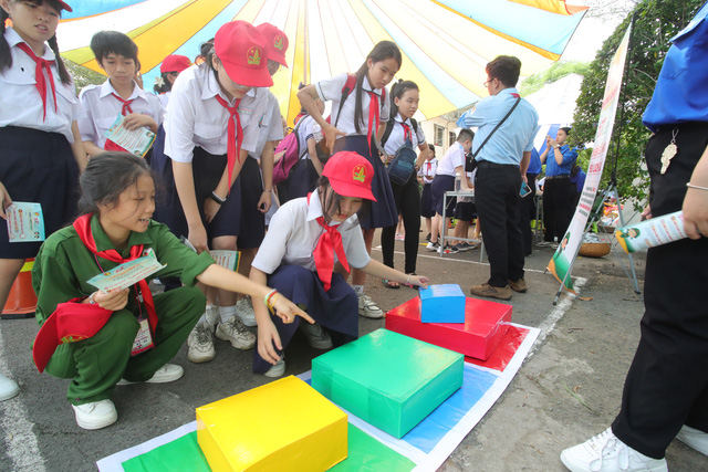 Sôi động sân chơi Tự hào chiến sĩ Điện Biên thành phố Bác Hồ- Ảnh 9.