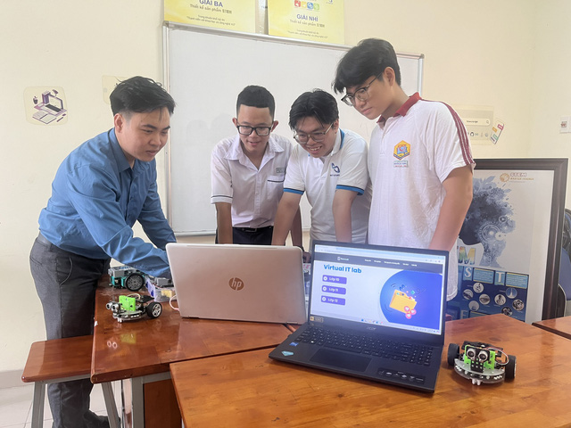 Web giúp học giỏi hóa, lý, tin do teen Trường THPT Nguyễn Chí Thanh sáng lập- Ảnh 2.