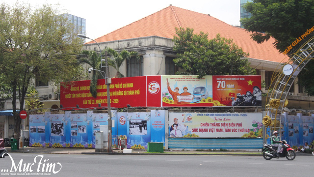 Người dân, du khách ấn tượng với triển lãm về Điện Biên Phủ tại Phố đi bộ Nguyễn Huệ- Ảnh 9.