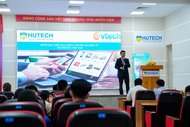 Học cùng chuyên gia, sinh viên Thương mại điện tử HUTECH rút ngắn hành trình đi đến thành công- Ảnh 4.