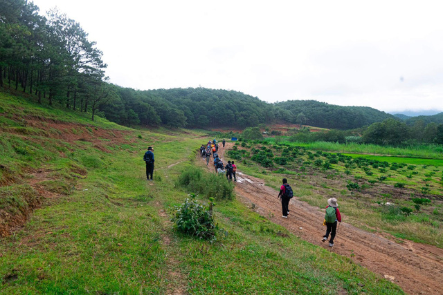 Thử thách bản thân với trekking- Ảnh 2.