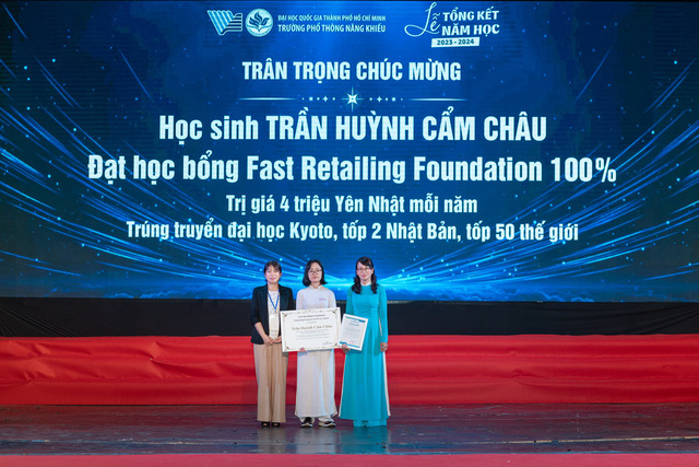 Nữ sinh Phổ thông năng khiếu nhận học bổng của Nhật nhờ kể về quá trình tự ôn thi SAT- Ảnh 2.