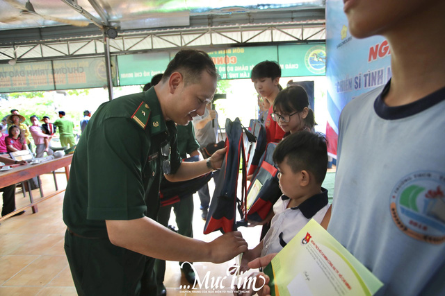 Chung tay xây dựng nông thôn mới tại xã đảo Thạnh An (Cần Giờ)- Ảnh 1.