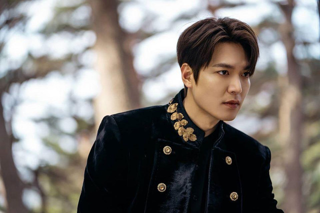 Lee Min Ho và hành trình thoát mác 'một màu' cùng Pachinko- Ảnh 3.