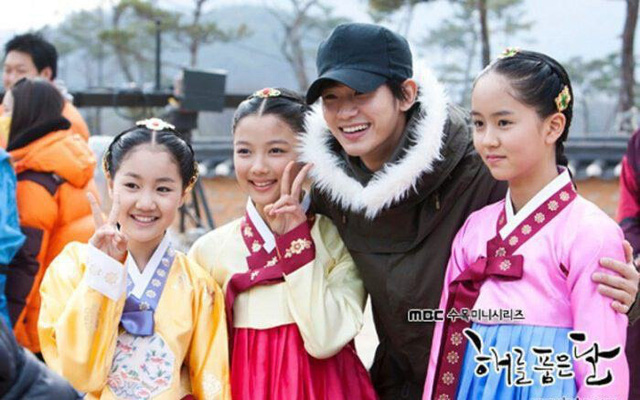 Sự trùng hợp thú vị của Kim Soo Hyun, Kim So Hyun, Kim Hyun Soo- Ảnh 4.