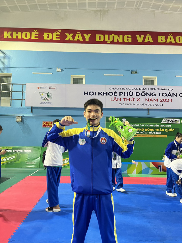 Nam sinh Trường THPT Tân Bình đạt huy chương vàng Vovinam Hội khỏe Phù Đổng toàn quốc- Ảnh 3.