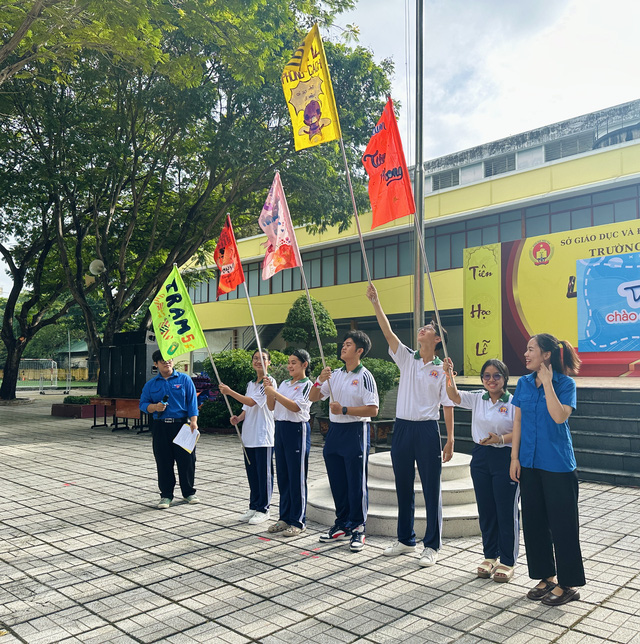 Hội trại Trường THPT Hùng Vương kết nối 'đại gia đình nhà Vương'- Ảnh 7.