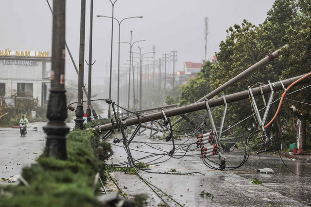 Cập nhật diễn biến bão số 3 (Yagi): suy yếu thành áp thấp nhiệt đới- Ảnh 1.