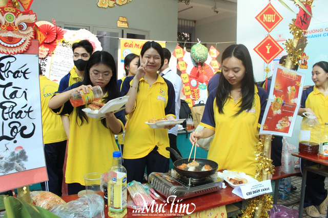 Hội xuân tràn ngập sắc màu của teen Trường THPT Tân Phong- Ảnh 8.