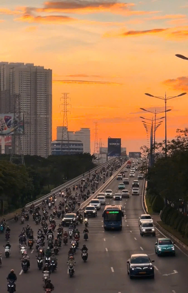 Đi metro nhớ ghé chụp ảnh ga Ba Son, ngắm hoàng hôn ga Thảo Điền- Ảnh 6.