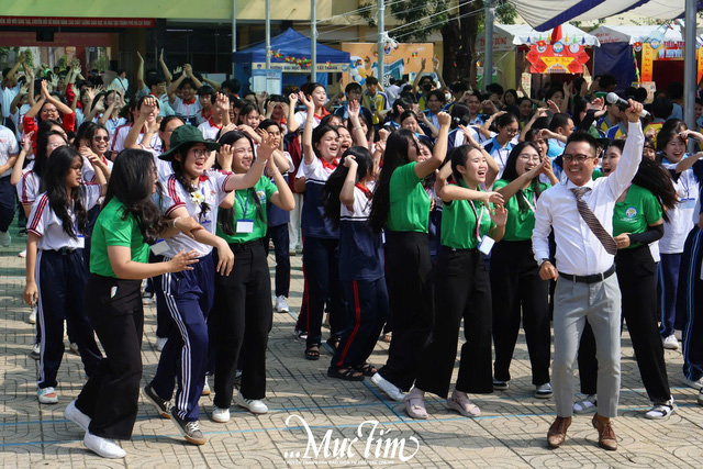 Tưng bừng khai mạc Hội trại truyền thống 9-1- Ảnh 30.