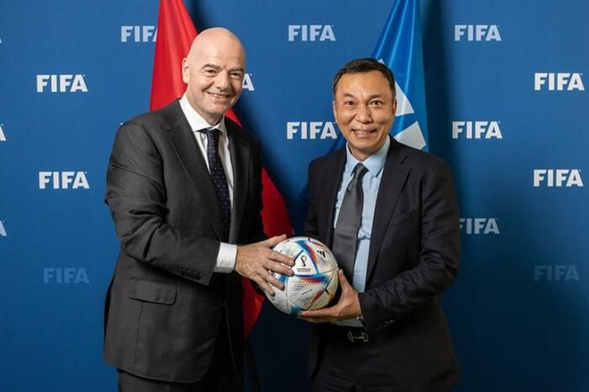 Chủ tịch FIFA tiếp tục trao hớt tóc cho tới team vô địch AFF Cup 2022 - Hình ảnh 2.