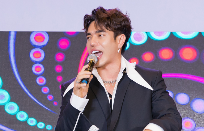 Bốn nghệ sĩ hài quậy nhất showbiz Việt 2022 - Ảnh 2. Bốn nghệ sĩ hài quậy nhất showbiz Việt 2022 - Ảnh 2.