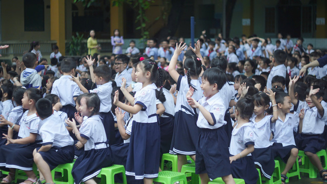 Tiết học giao thông sôi động của học trò Trường tiểu học Lê Văn Thọ- Ảnh 6.