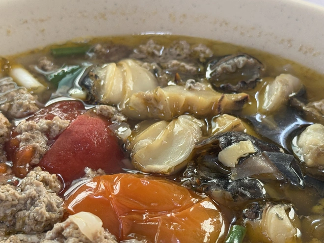 Bún riêu Sài Gòn: Món thì ngon khó cưỡng, món lại khó chịu vô cùng - Ảnh 18.