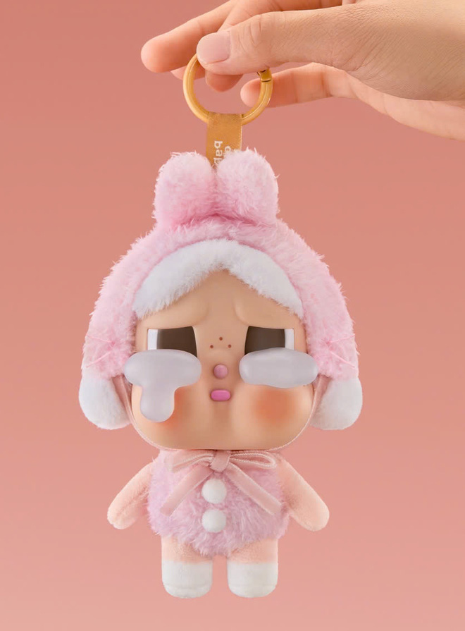 Crybaby - art toy soán ngôi Baby three, Labubu có gì đặc biệt?- Ảnh 3.