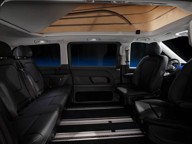 Mercedes-Benz V-Class phiên bản nhà di động: Giá quy đổi 1,6 tỉ, nhiều giải trí nhưng không có bếp - Ảnh 7.