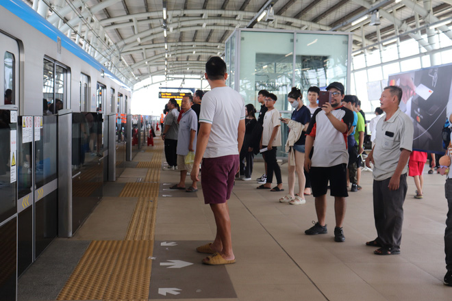 Muốn có chuyến đi metro vui vẻ, an toàn, đừng bỏ qua những lưu ý này- Ảnh 7.